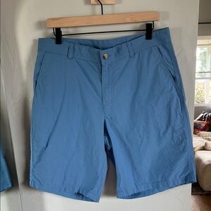 Columbia Men's Light Blue Flat Front Shorts